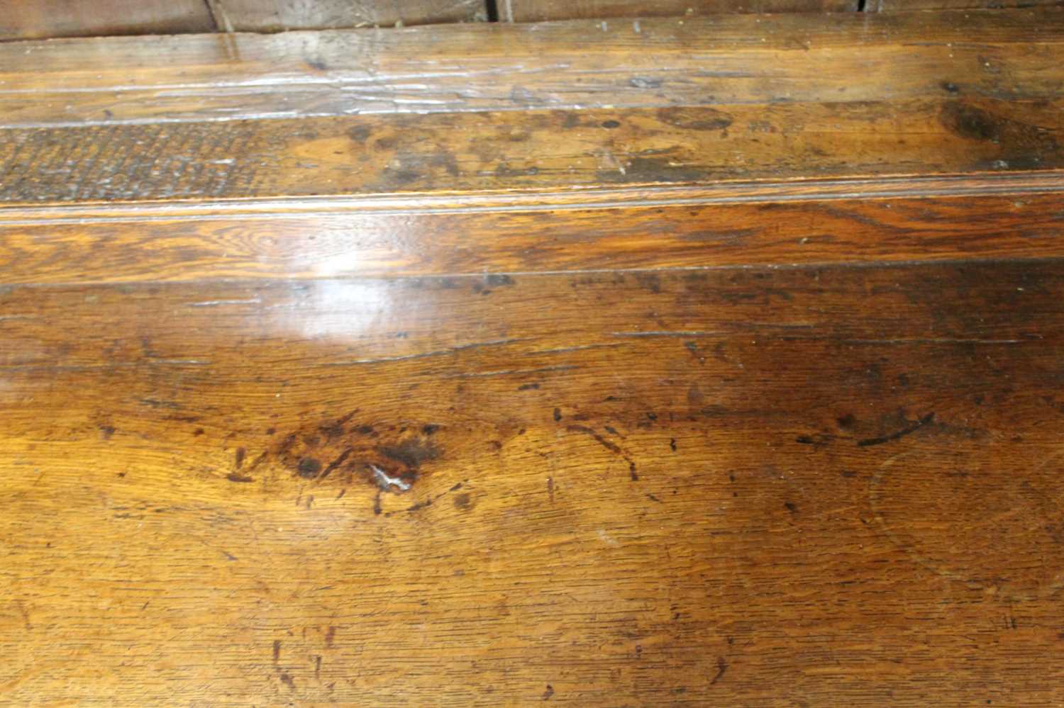 An 18th century oak dresser, the upper section having a two-tier plate rack with ironmongery to each - Image 6 of 13