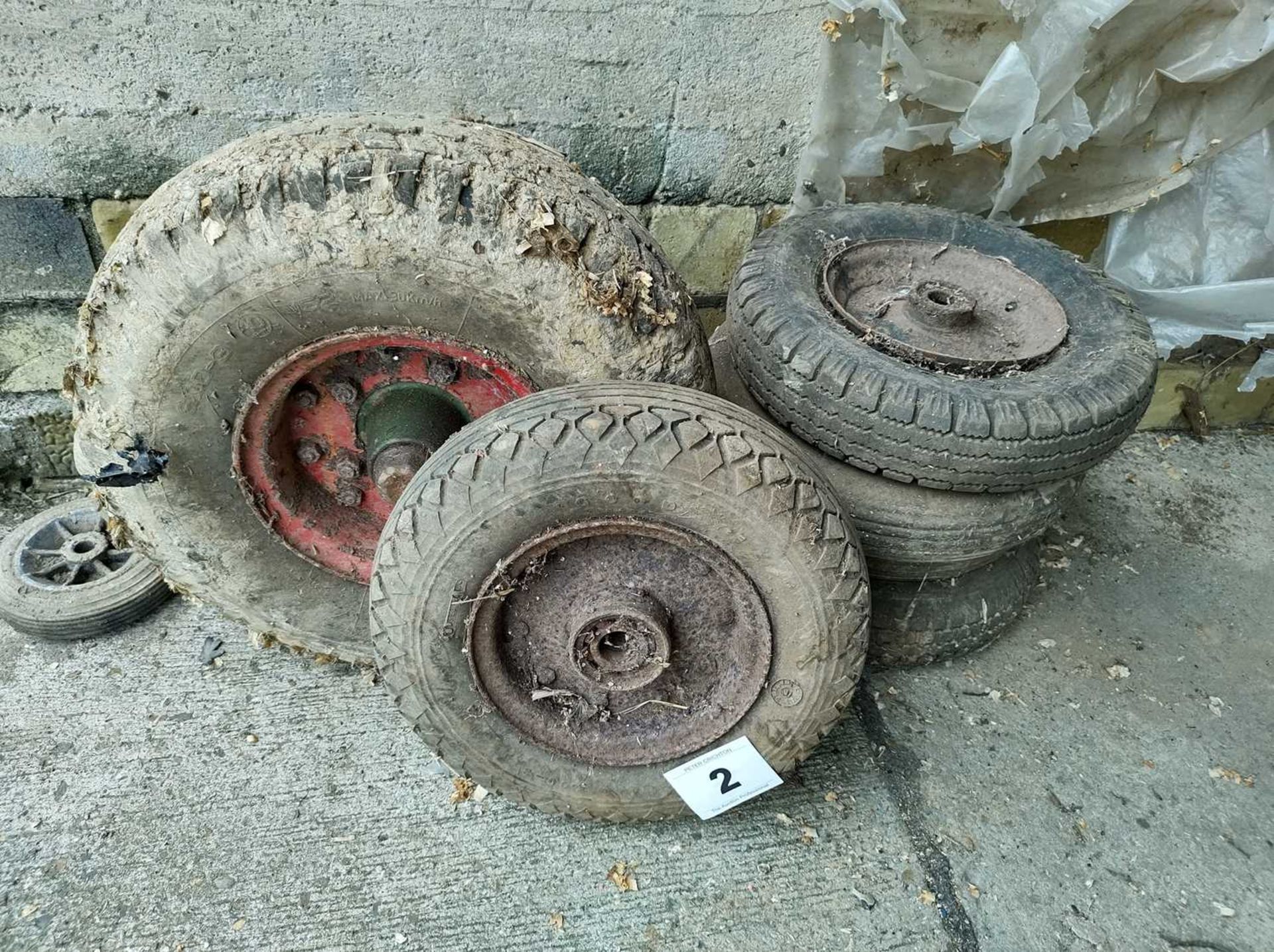 Qty of Trailer Wheels