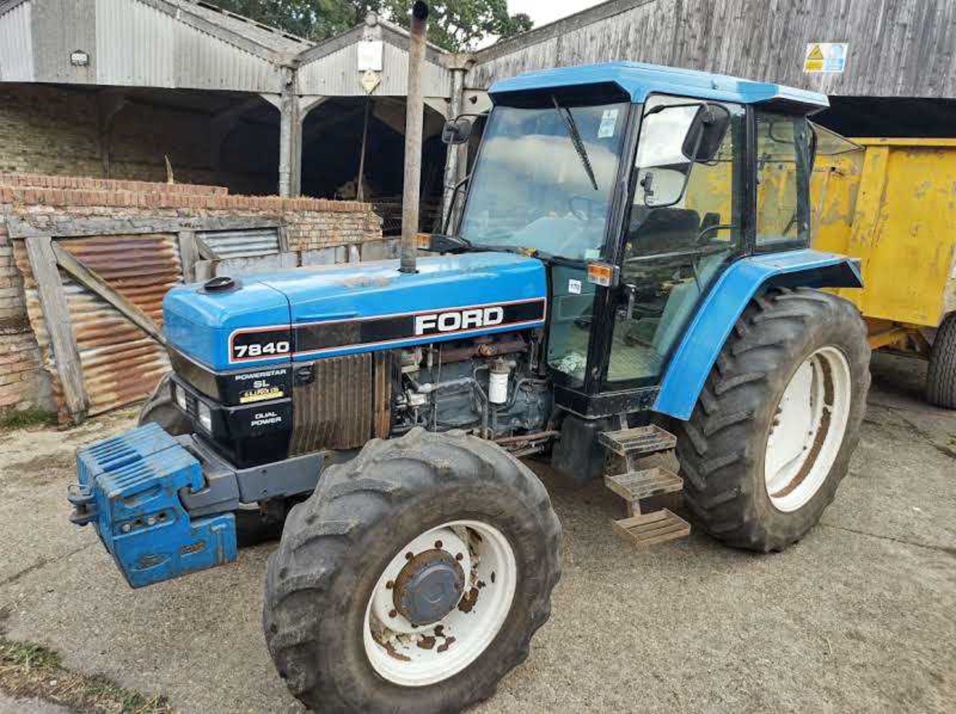 Ford 7840 4WD Tractor Owned Since New with 5,916.4 Hrs Front Weights Tyres 30% Tread (Reg. No. - Image 2 of 6