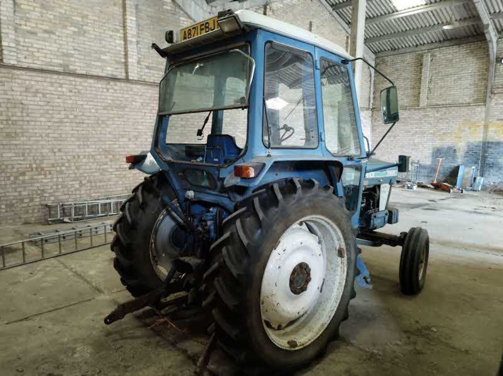 Ford 6610 2WD Tractor Owned Since New with Hours: 5,961 Registered, Replacement Engine with - Image 3 of 6