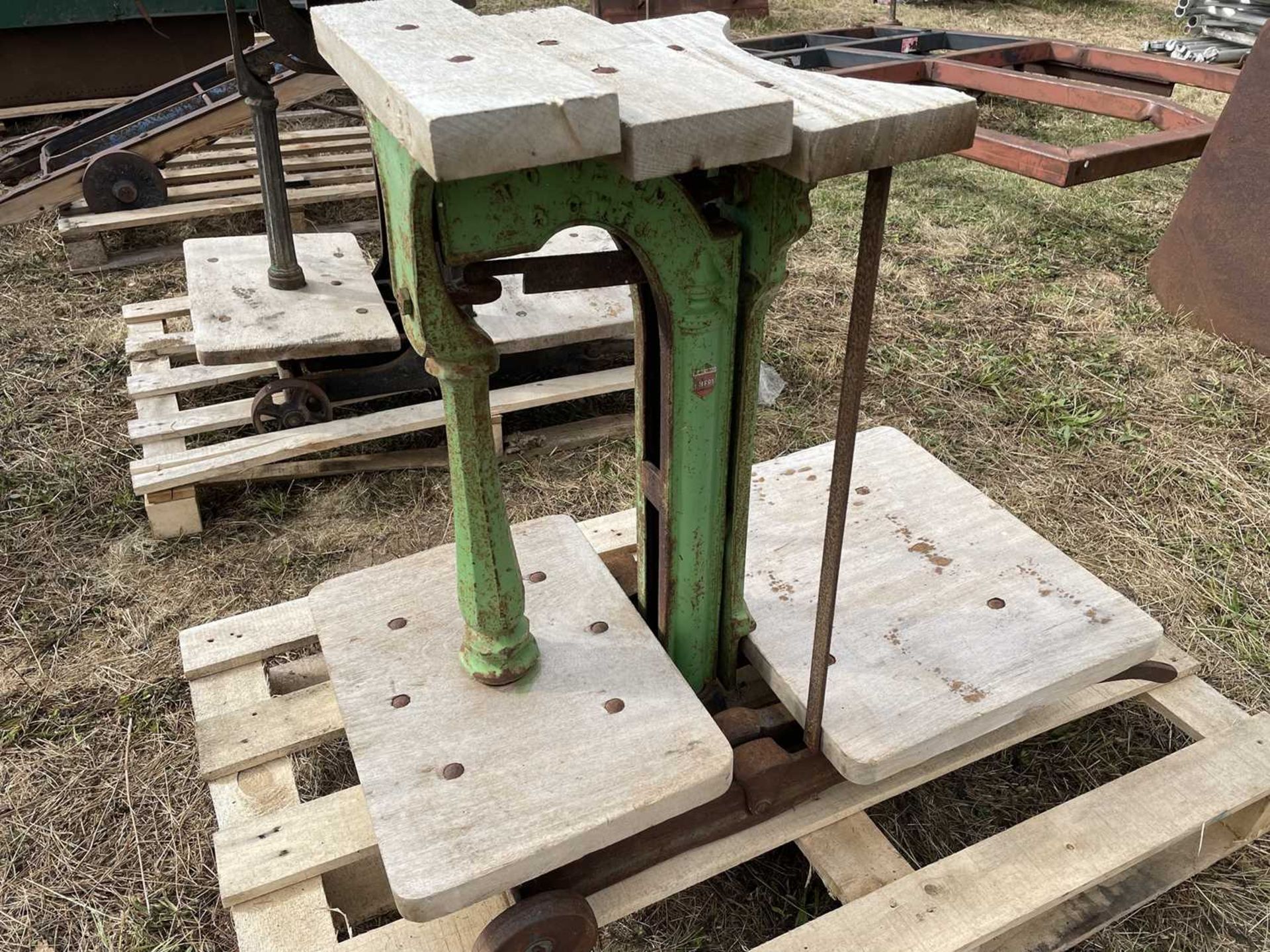 3 x Barn Scales with Weights - Image 3 of 4