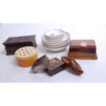 A small collection of miscellaneous items, to include a table snuff-box, the hinged lid relief