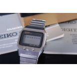 An early gents Seiko LC Digital quartz steel cased digital wrist watch No. 690197, case width