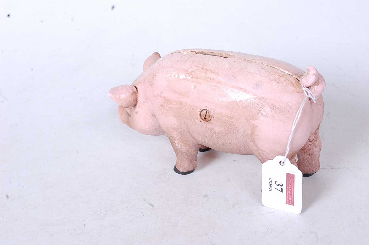 A reproduction cast metal money-box in the form of a pig - Image 2 of 3