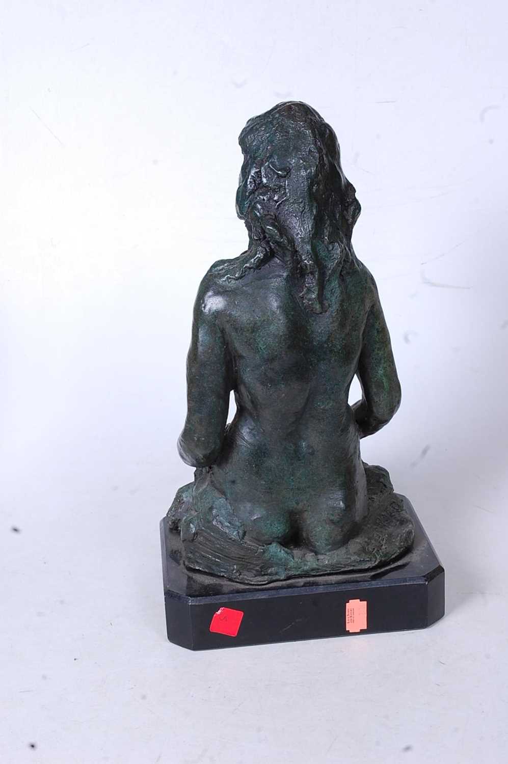 A modern green patinated bronze figure of a female nude on marble plinth, height 37cm - Image 2 of 2