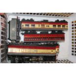 One box containing 4 trays and some loose track, 26 unboxed Hornby 00 loose wagons, 4 coaches and