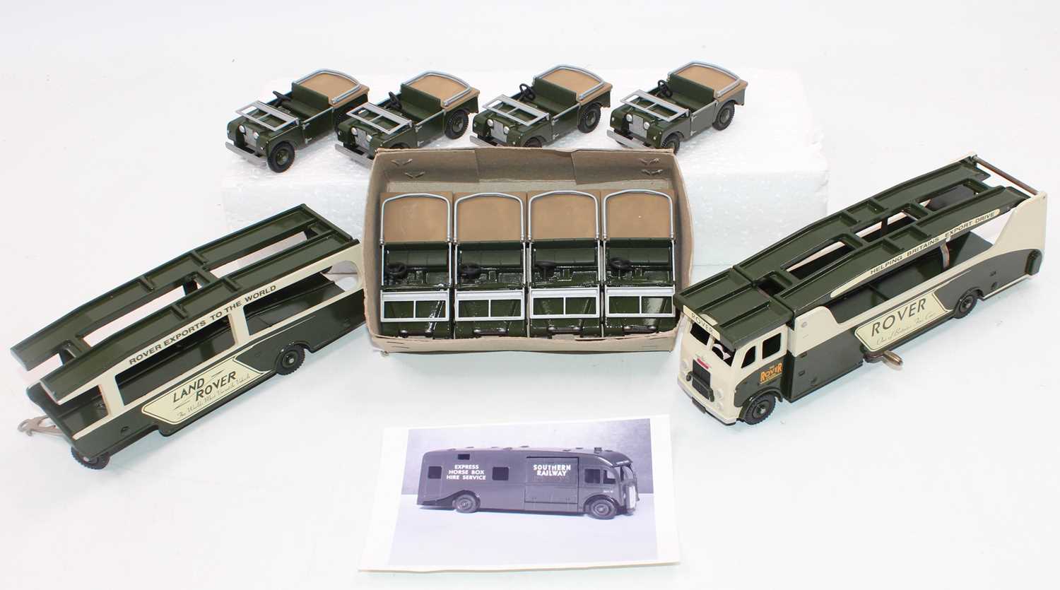 Dinky Toys No.984, Code 3 by Transport of Delight "Land-Rover" Car transporter and trailer with a