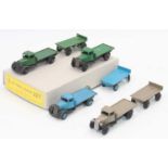 Dinky Toys 25t reproduction Trade box containing 3 flat trucks and trailers, 1 in green, 1 in grey