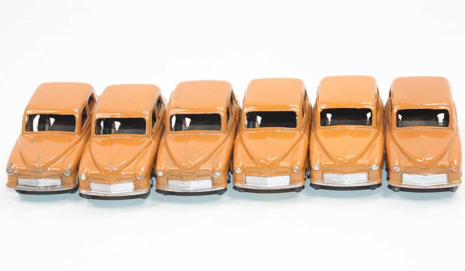 Dinky Toys 40f original Trade box of 6 Hillman Minx in butterscotch all in superb condition for - Image 2 of 3