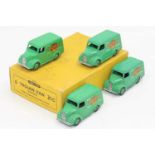 Dinky Toys 31c Trojan van original Trade box containing 4 (incorrect for the trade box) "Cydrax"