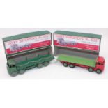 A pair or Dinky Toys Fodens in reproduction boxes as follows: 905 Foden chain lorry in green with