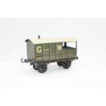 1909 Carette for Bassette-Lowke GWR brake van with red tail lamp - roof repainted (G-VG)