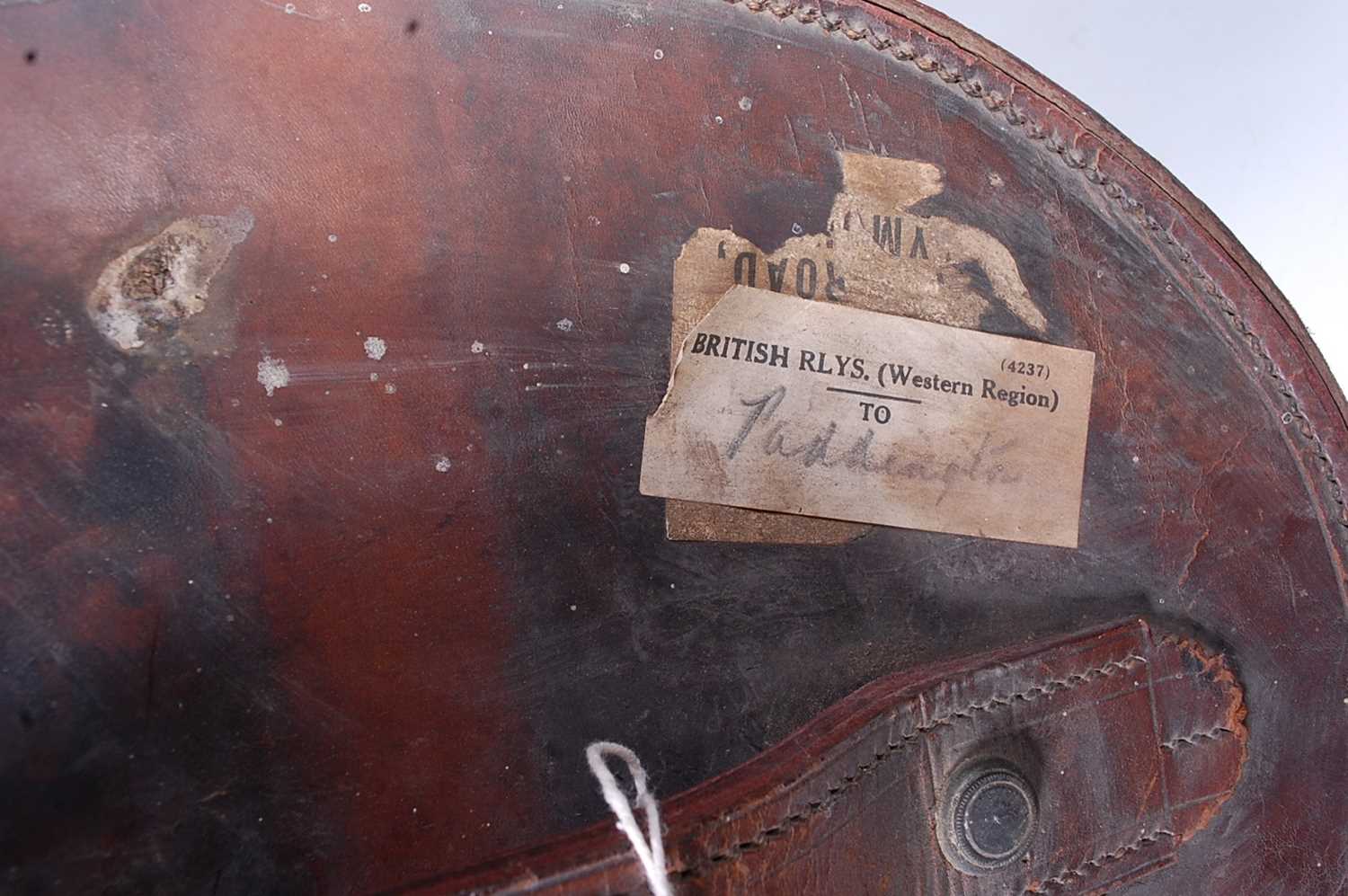 A Victorian tan leather top-hat box, with fitted red silk interior, h.34cm - Image 5 of 6