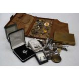 A collection of miscellaneous items, to include silver curblink chain, modern fashion watches, paste