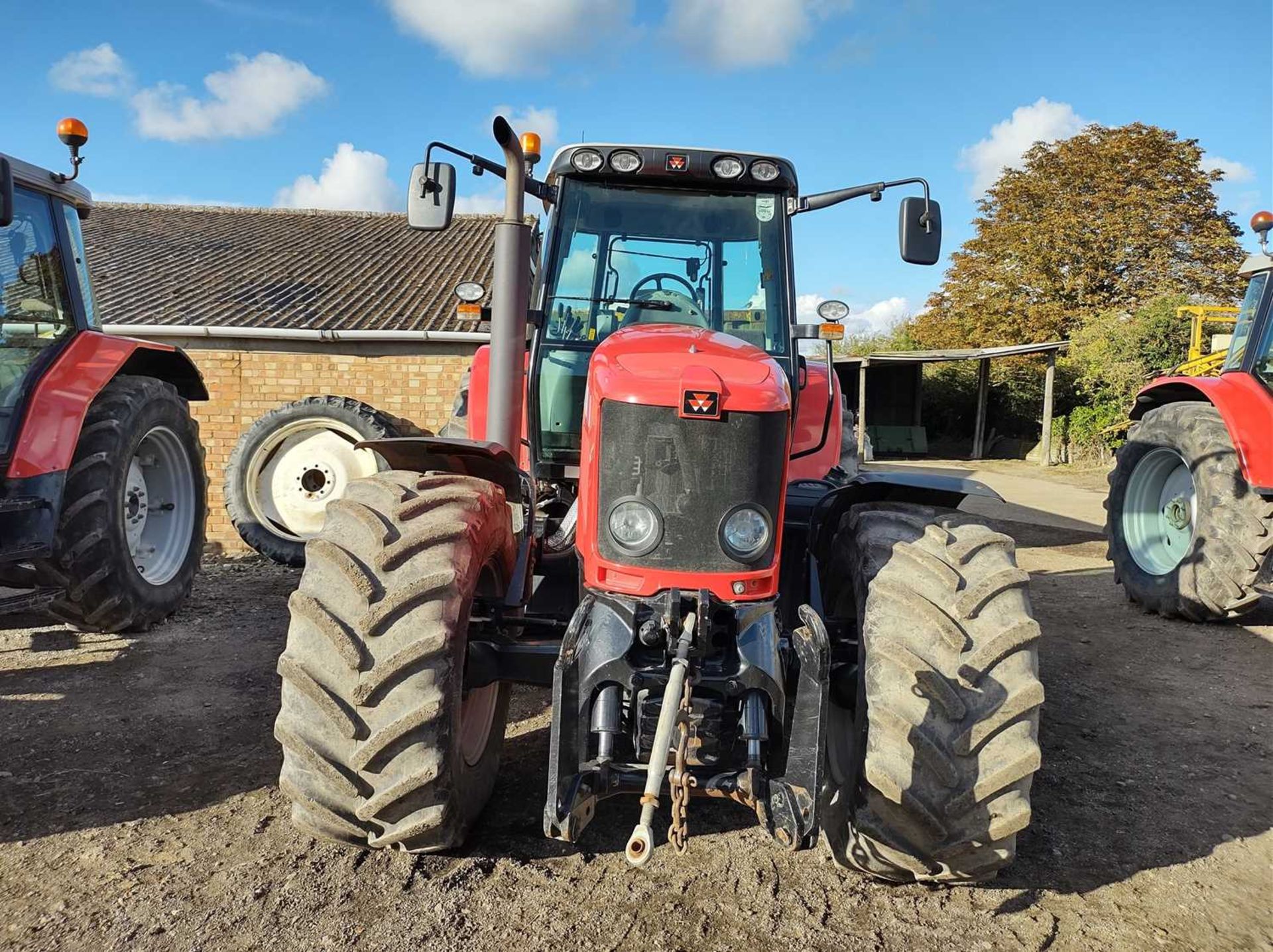 Massey Ferguson 6480 Dyna-6 Tractor with Front Linkage. 4 Spools. 3,887 Hrs. Reg: AU58 EBL. Front - Image 2 of 8