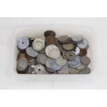 A small collection of assorted British and foreign coinage, mainly being 20th century
