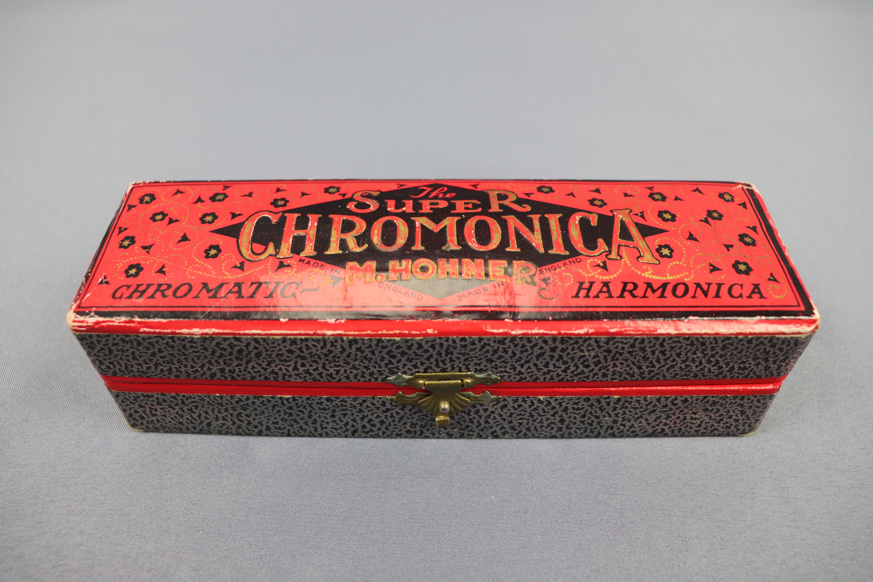 [ Harmonica ] A Hohner "The Super Chromonica"