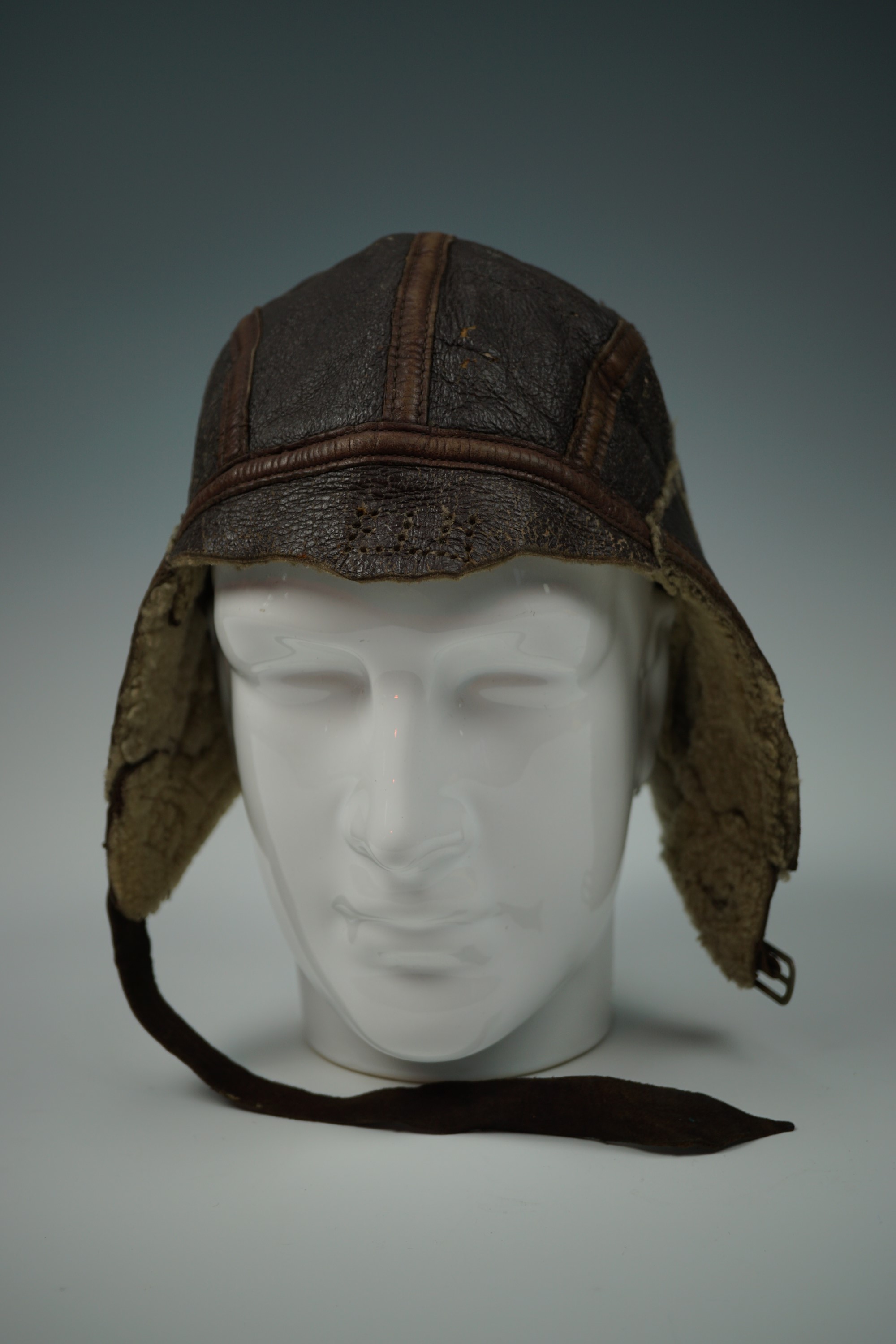 A Second World War USAAF B-6 flying helmet