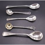 Five various silver condiment spoons, longest 8 cm, 22 g