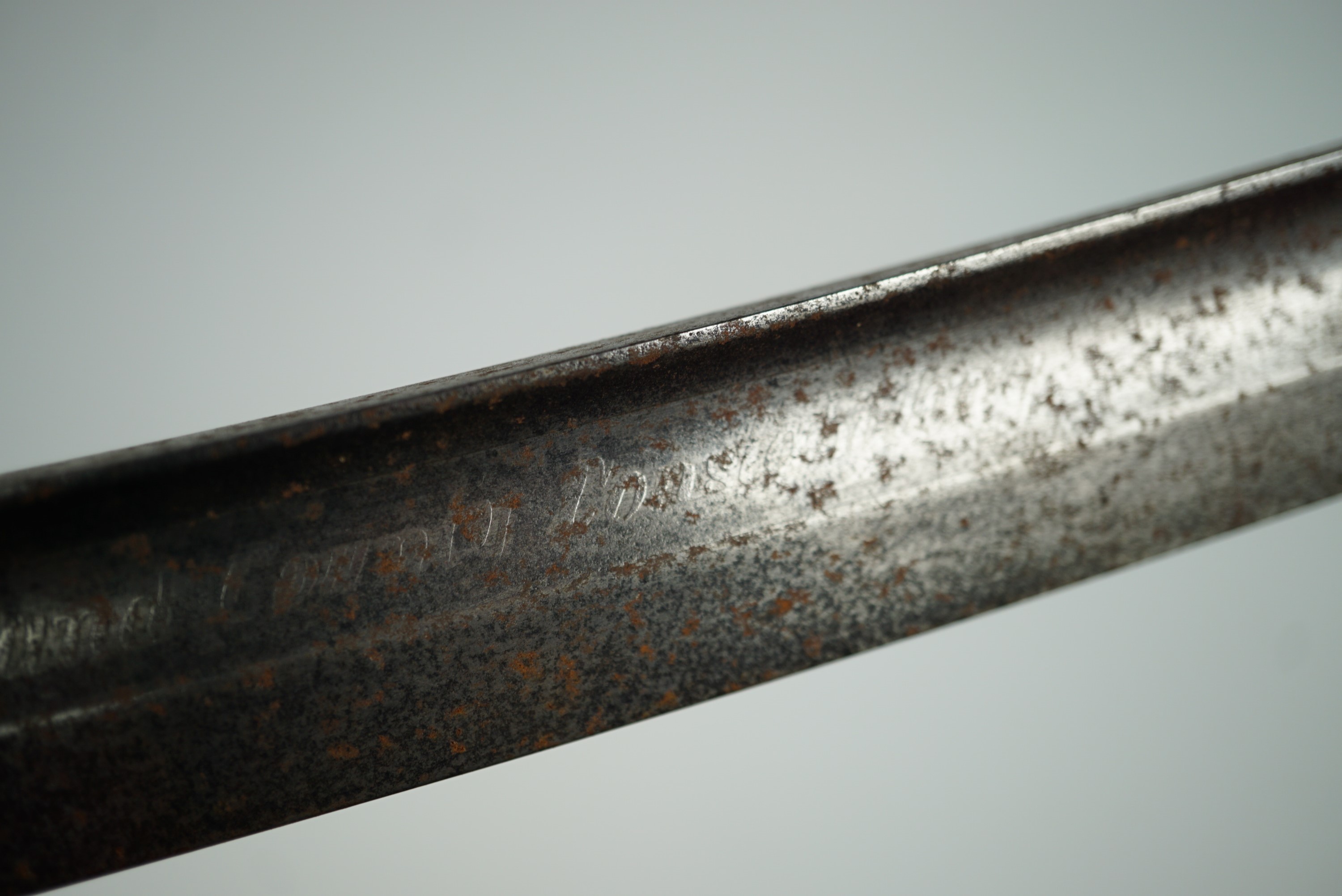 [ Police / sword ] A mid-19th Century Northumberland County Constabulary hanger, having an etched - Image 5 of 6