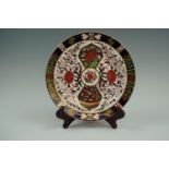 A Victorian Crown Derby Imari plate, 26 cm