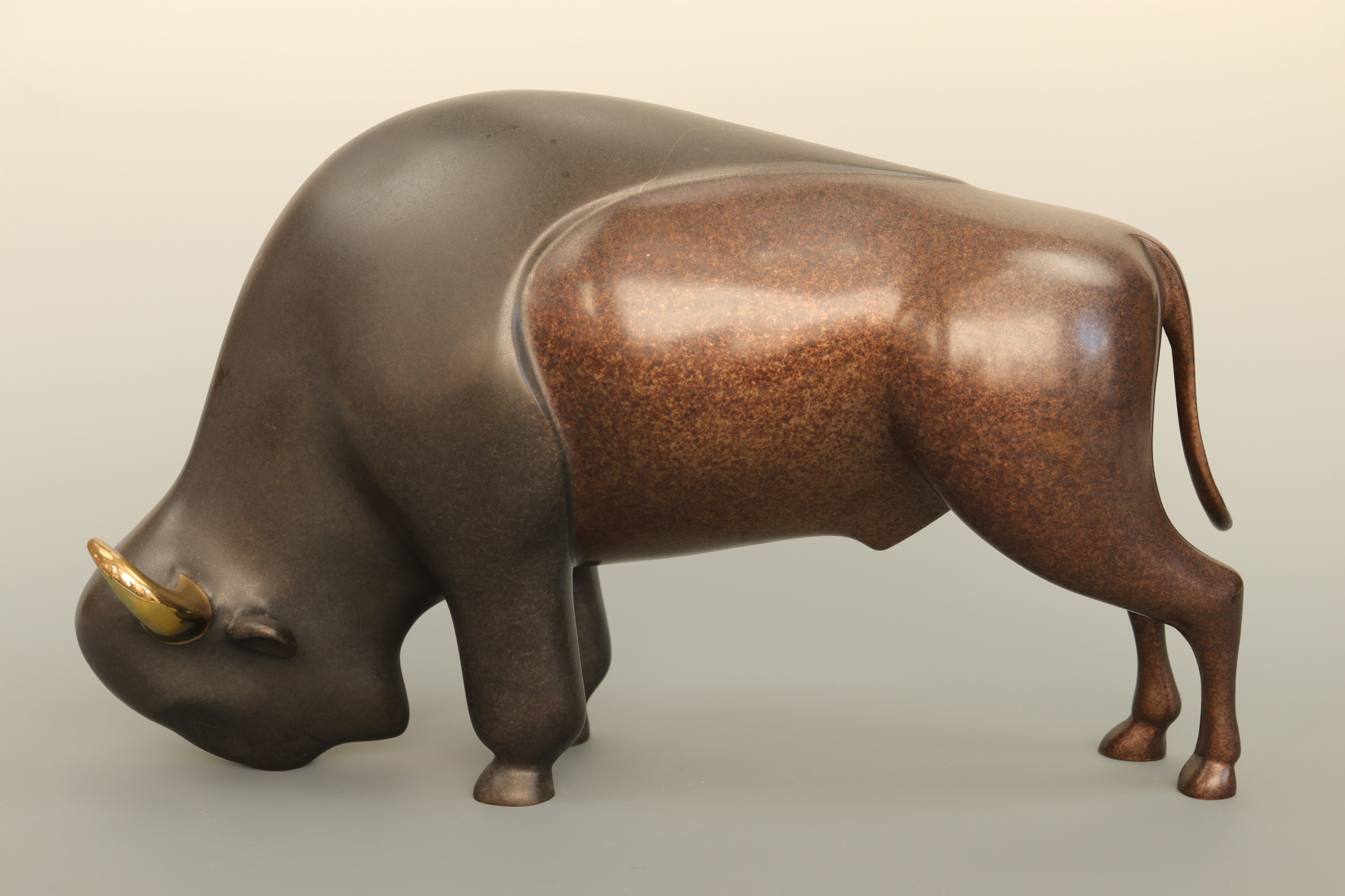 A Loet Vanderveen (Dutch, 1921-2015) "Bison", limited edition bronze, 119/750, 37 x 23 cm high