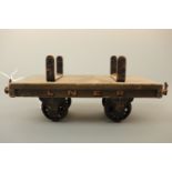 A 1930s Bowman Model wooden LNER O gauge log wagon, 17 x 7 x 8 cm high