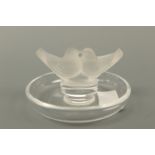 A contemporary Lalique Lovebirds part-frosted glass sculpture, 9.5 cm diameter, (free of damage)