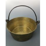 A brass jam pan, 32 cm diameter