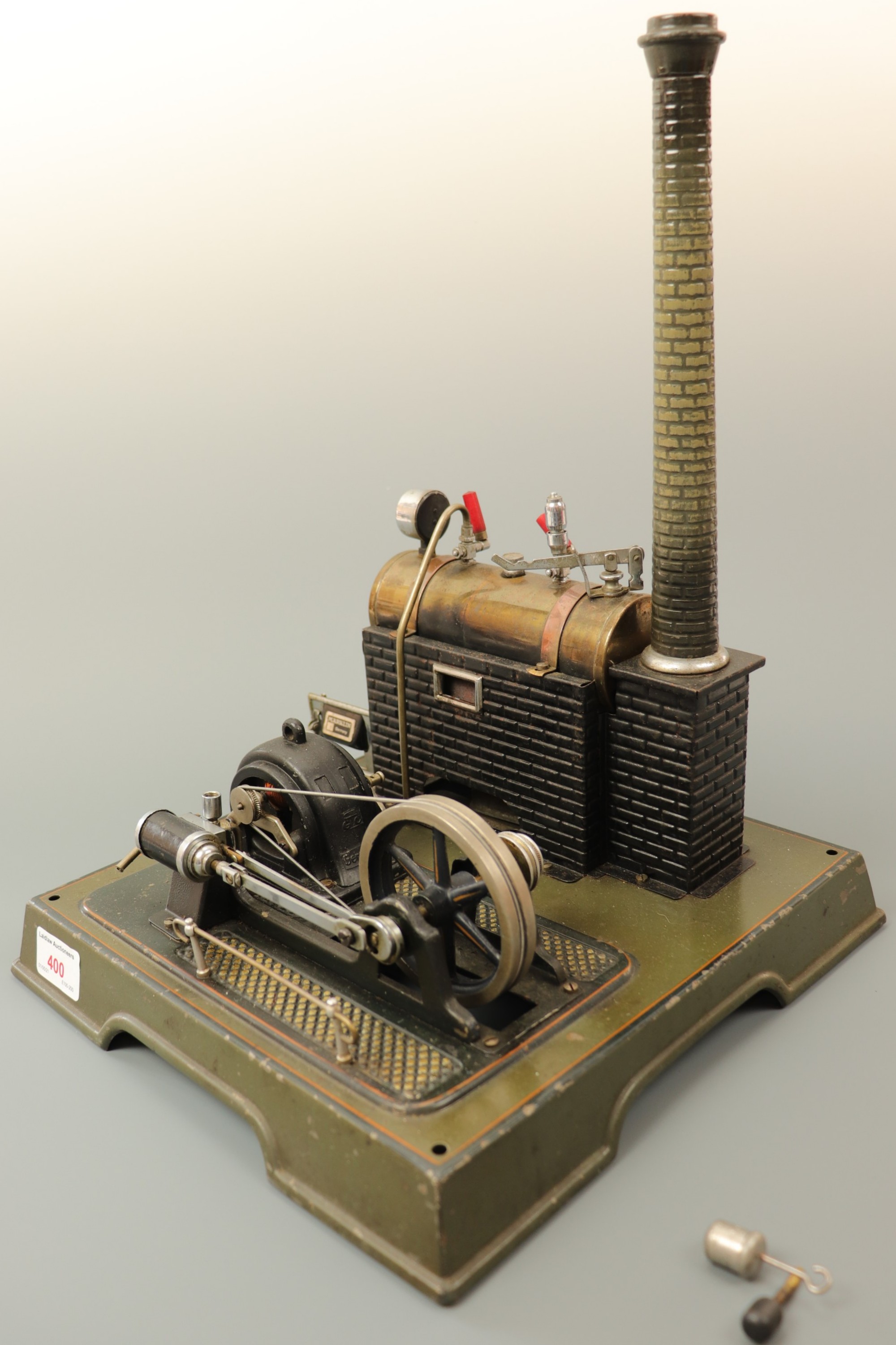 A Marklin Wurtemberg live steam stationary engine with dynamo, circa 1930s, 37 cm - Image 3 of 3