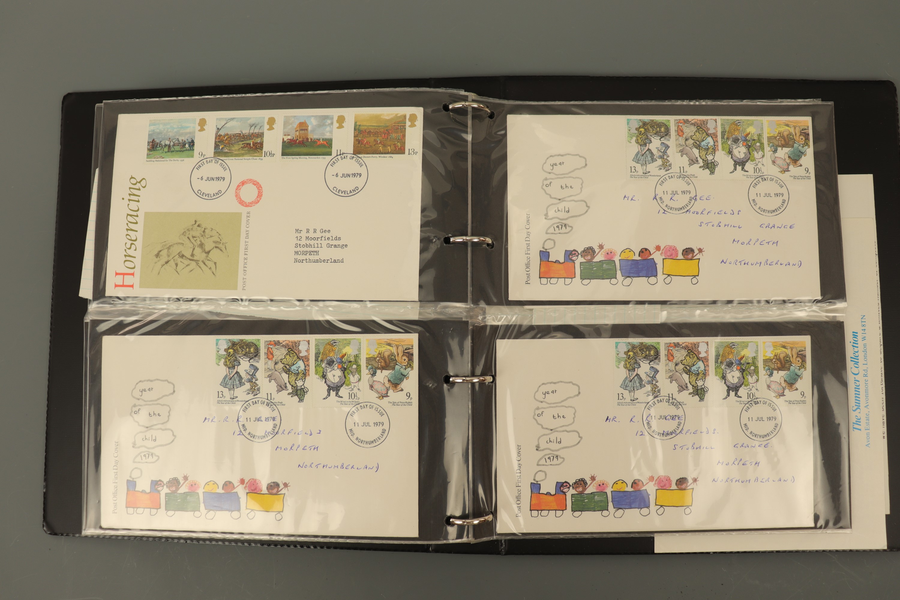A quantity of Stanley Gibbons New Thames albums of first day stamp covers - Image 4 of 7
