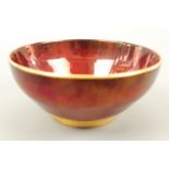 A Carlton Ware "Rouge Royale" bowl, 16 cm, minor wear to glaze and gilding