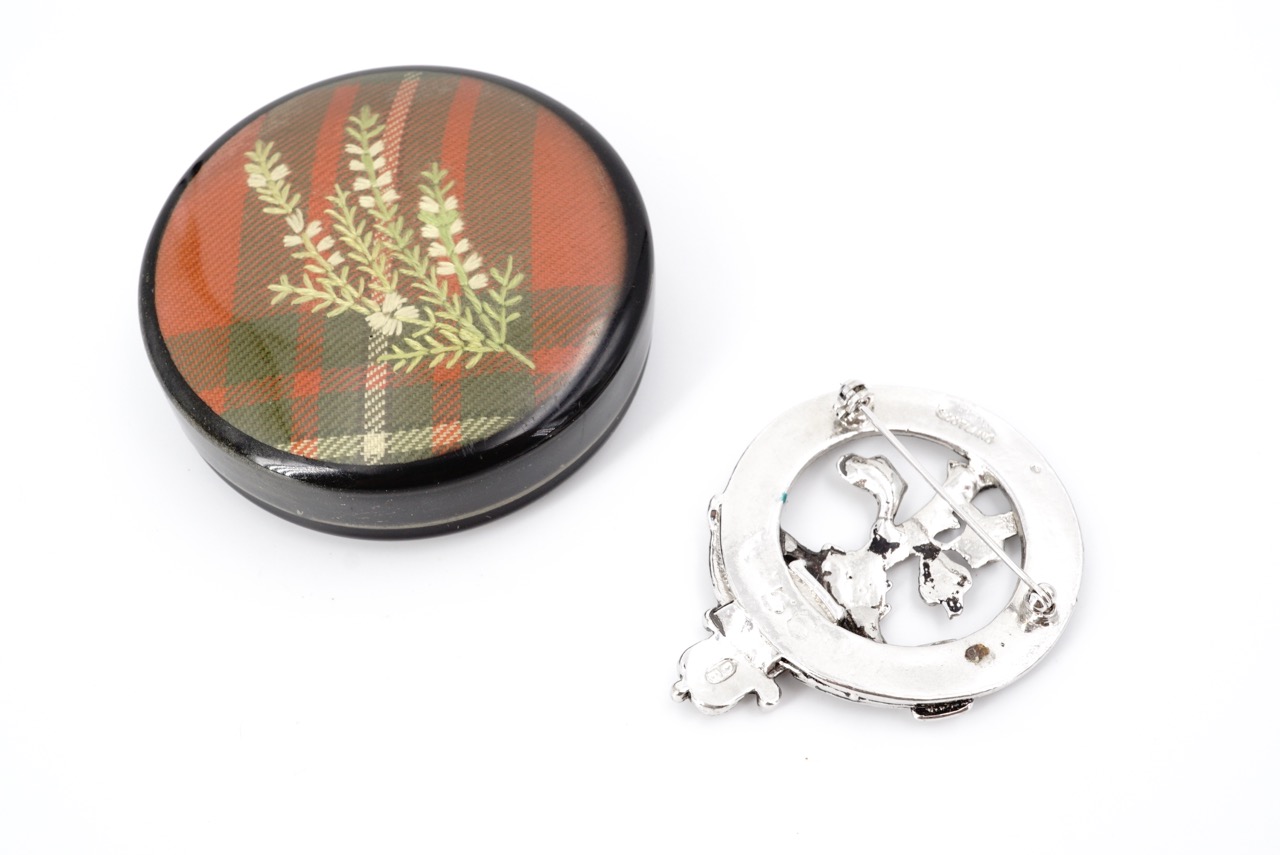 A Scottish costume plaid brooch and a vintage powder box, with mirror to the inside cover - Image 2 of 2