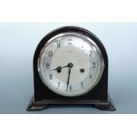 A Smith's Bakelite mantel clock, having a two-train movement, circa 1940s, 20 cm