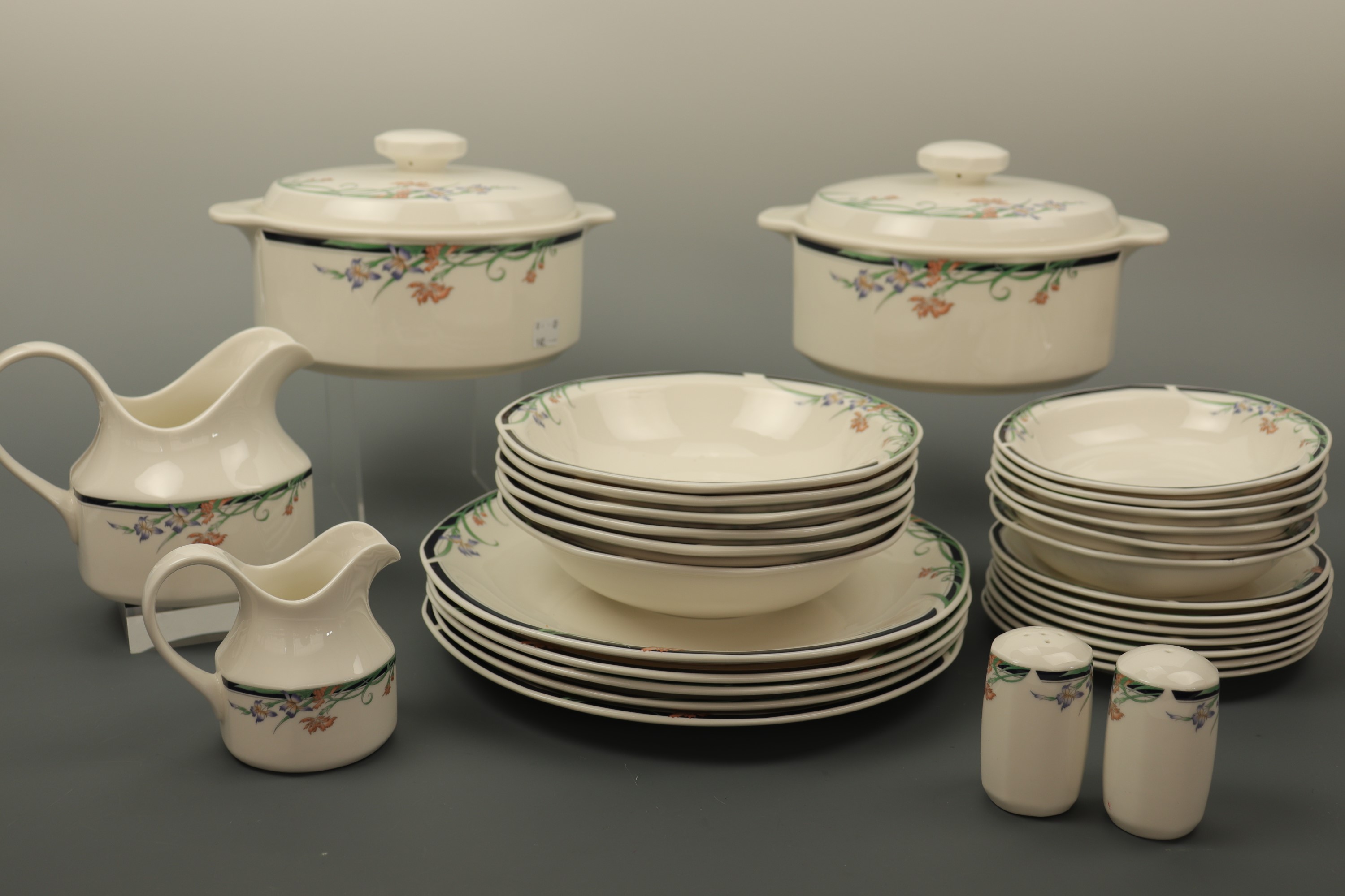 A Royal Doulton "Juno" coffee / dinner service, including coffee jug, cream jug and sugar bowl,