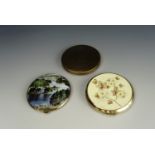 Stratton and other vintage powder compacts