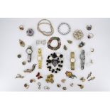 Vintage costume jewellery and watches, including monochrome bead necklace, a paste cluster