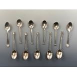 Sundry silver coffee spoons, 117 g
