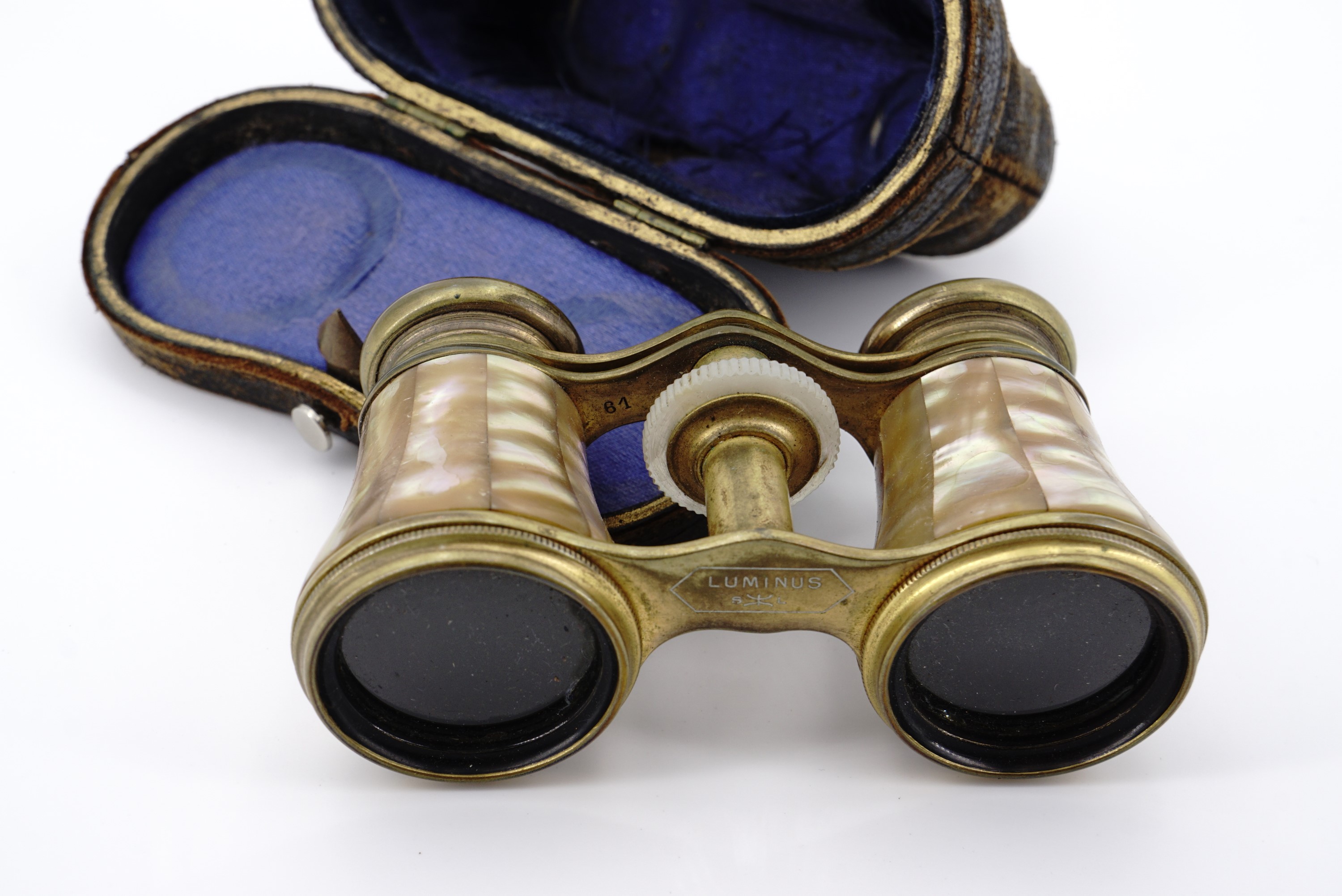 A pair of Victorian Luminus mother of pearl opera glasses