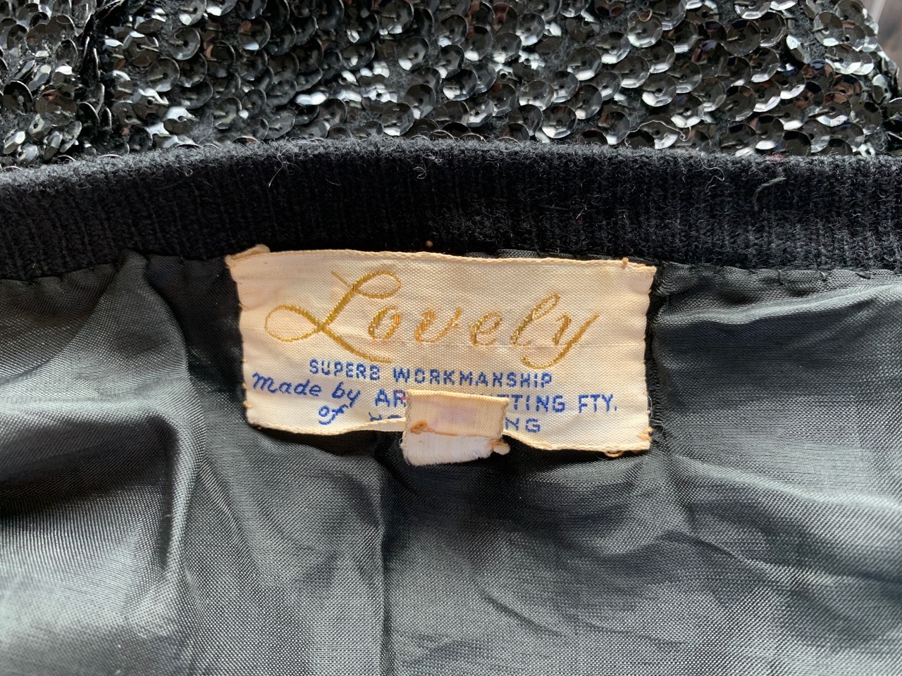 A late 1950s Arts Knitting of Hong Kong "Lovely" brand knitted sequin jacket, incorporating a subtle - Image 5 of 5