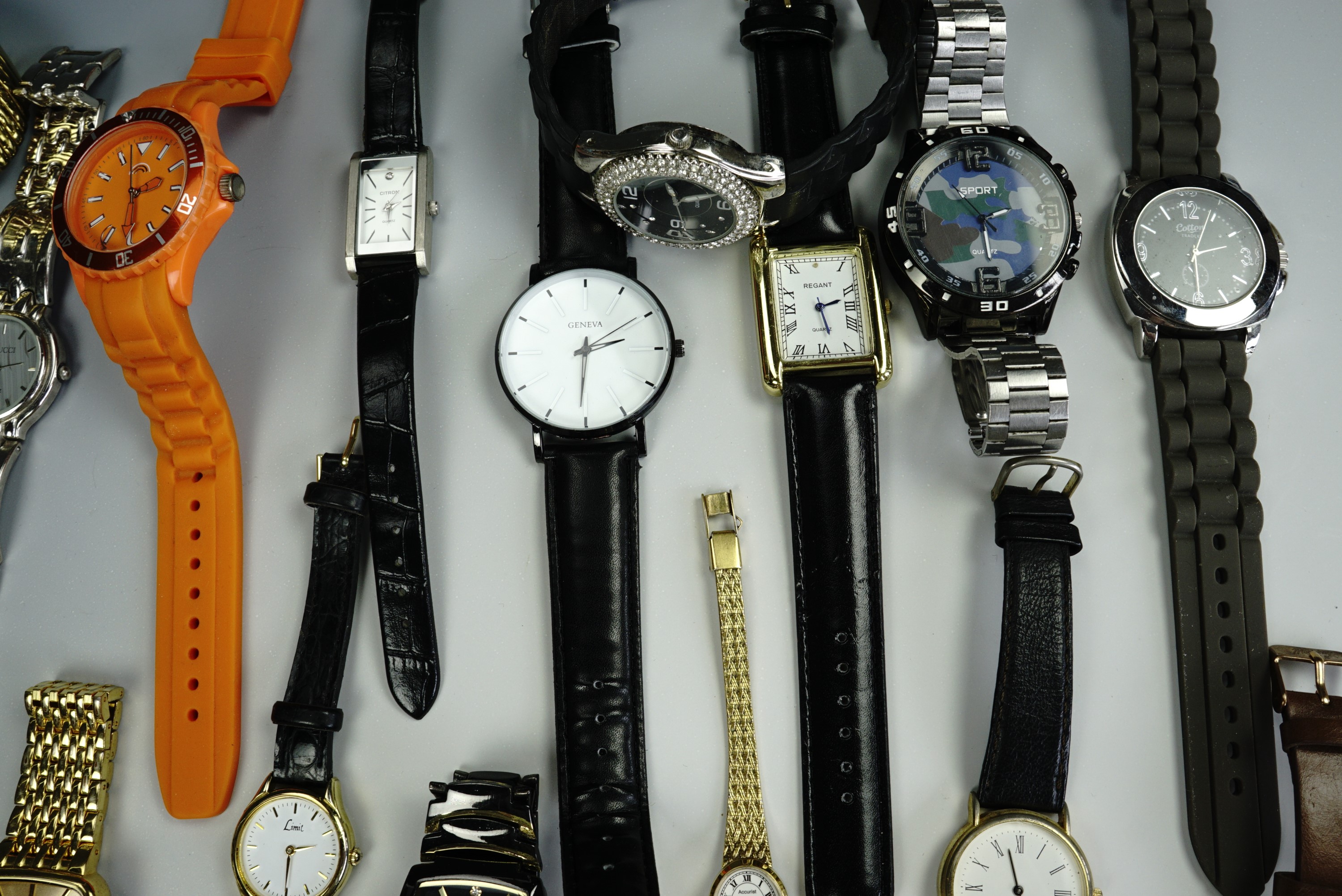 A quantity of watches inc Cotton, Accurist etc` - Image 3 of 6