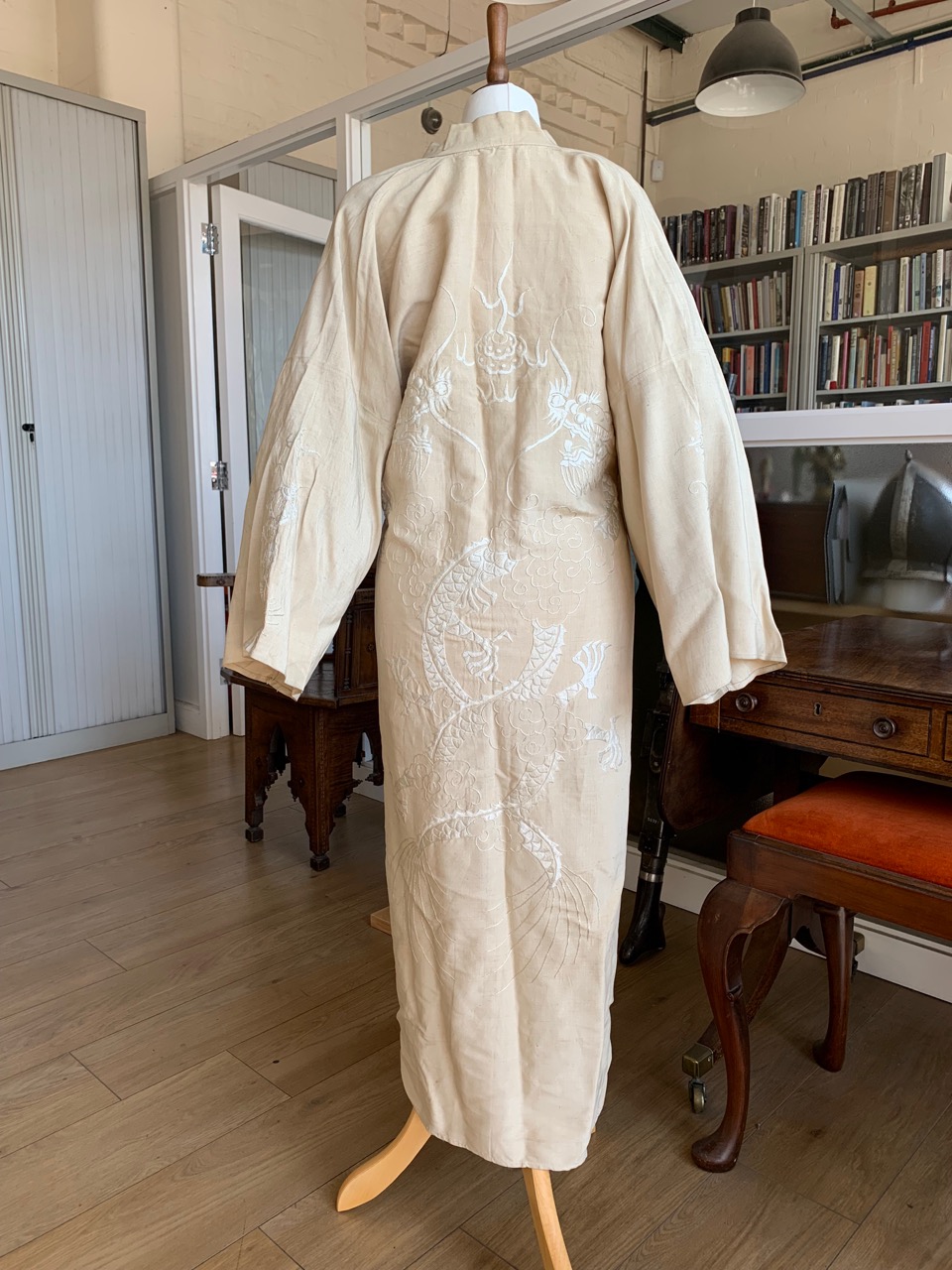 A 1930s Chinese robe or lady's house coat, the natural ground silk embroidered in depiction of - Image 2 of 5