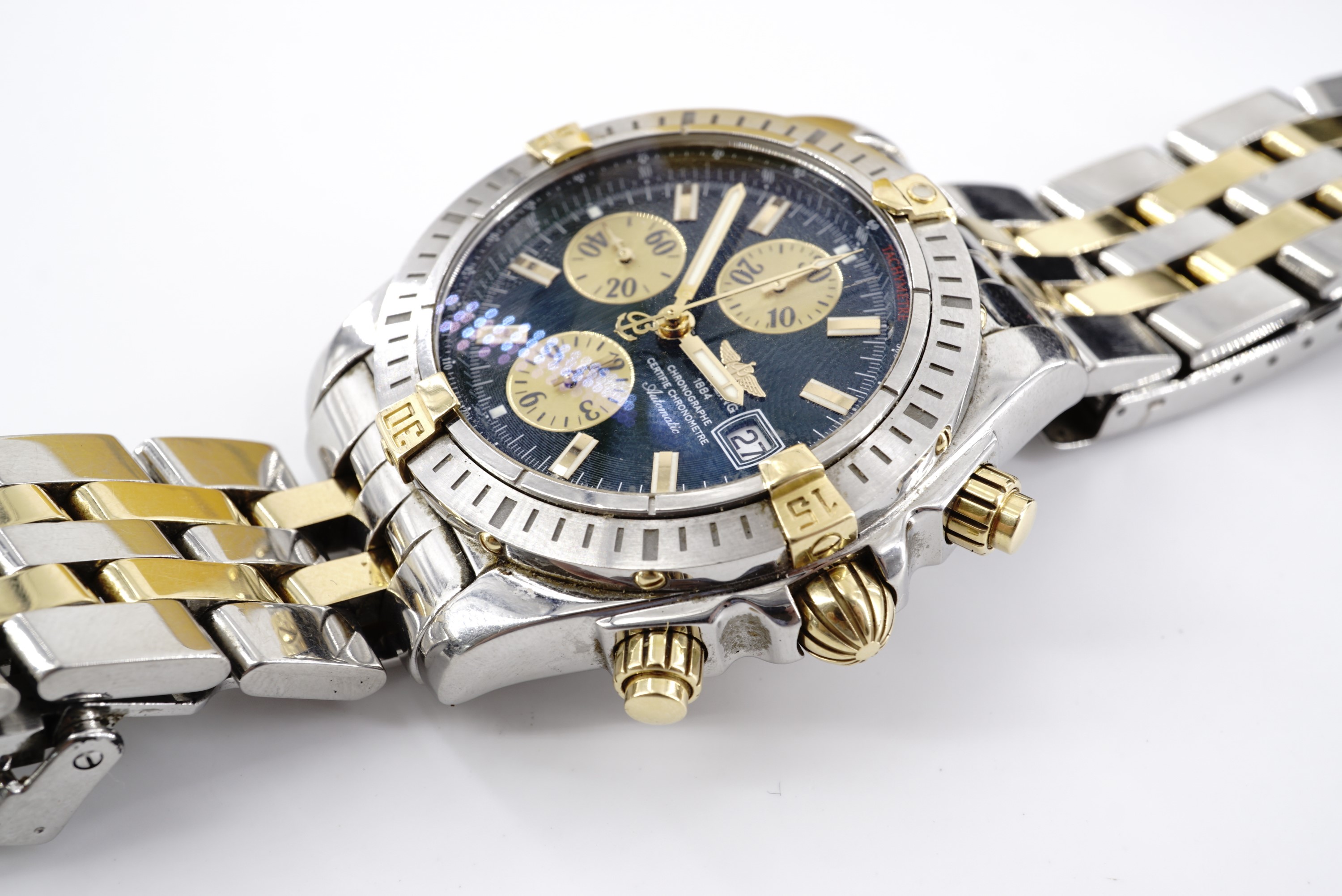 A Breitling Chronographe Certifie Chronometre Automatic wristwatch, in stainless steel with yellow - Image 2 of 4