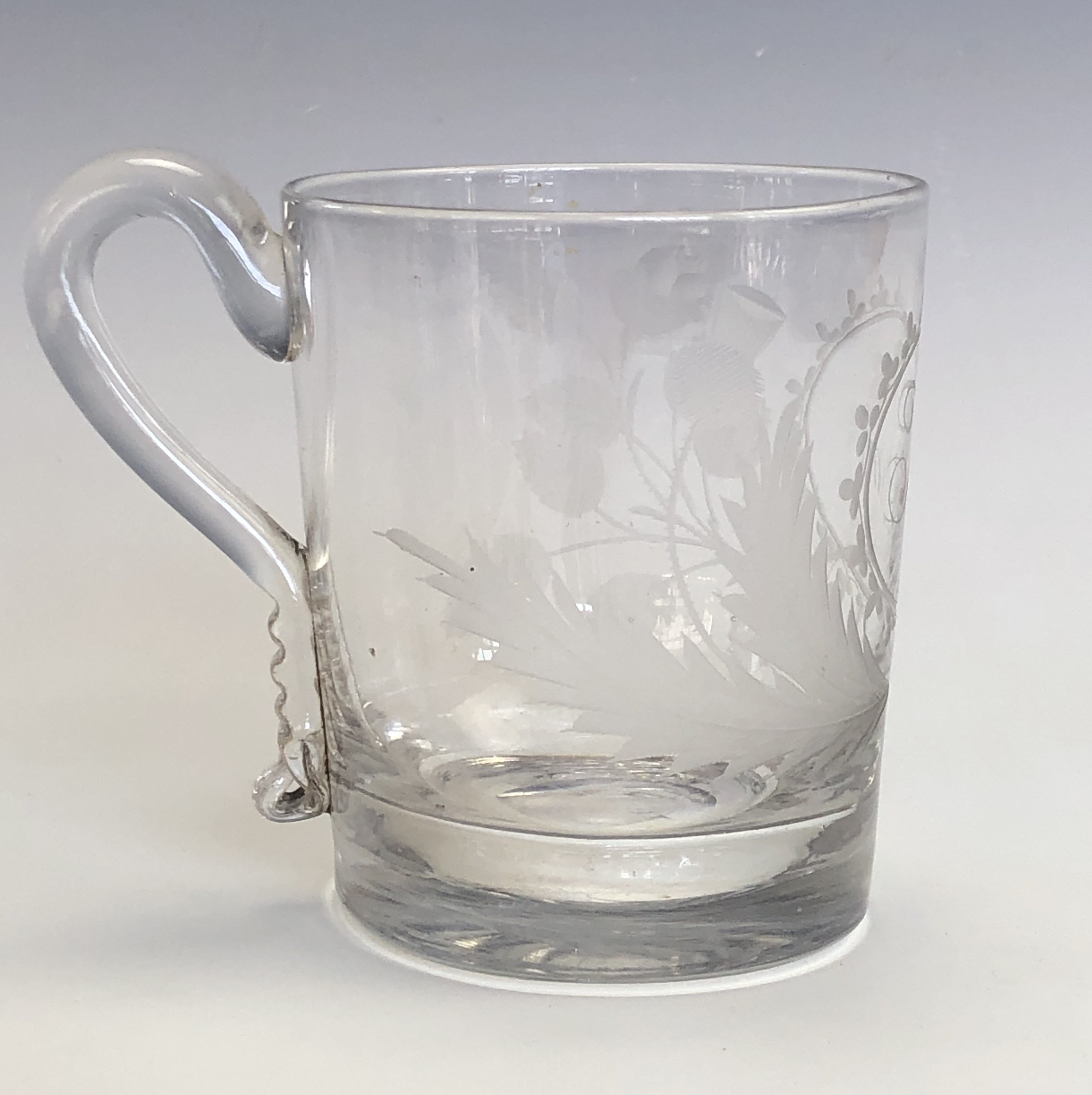 An early 19th Century glass Christening cup, wheel-cut with the name "Tom" within a floral - Image 5 of 6