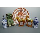 A quantity of Chinese and similar ceramics including a Dog of Fo