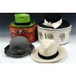 Four vintage hats and two hat boxes