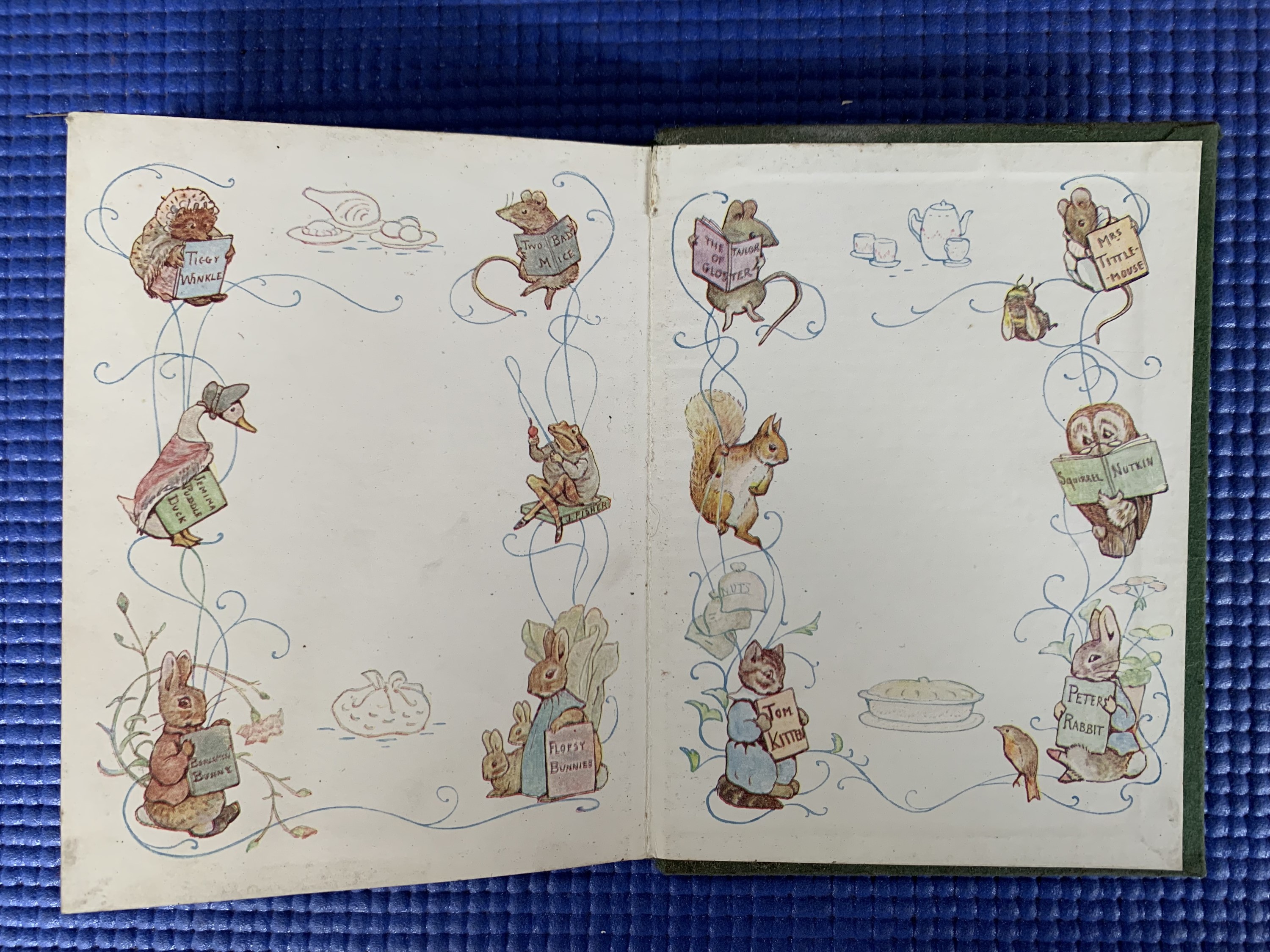An early edition of Beatrix Potter's "The Tale of the Flopsy Bunnies", Warne, in original glassine - Image 10 of 10