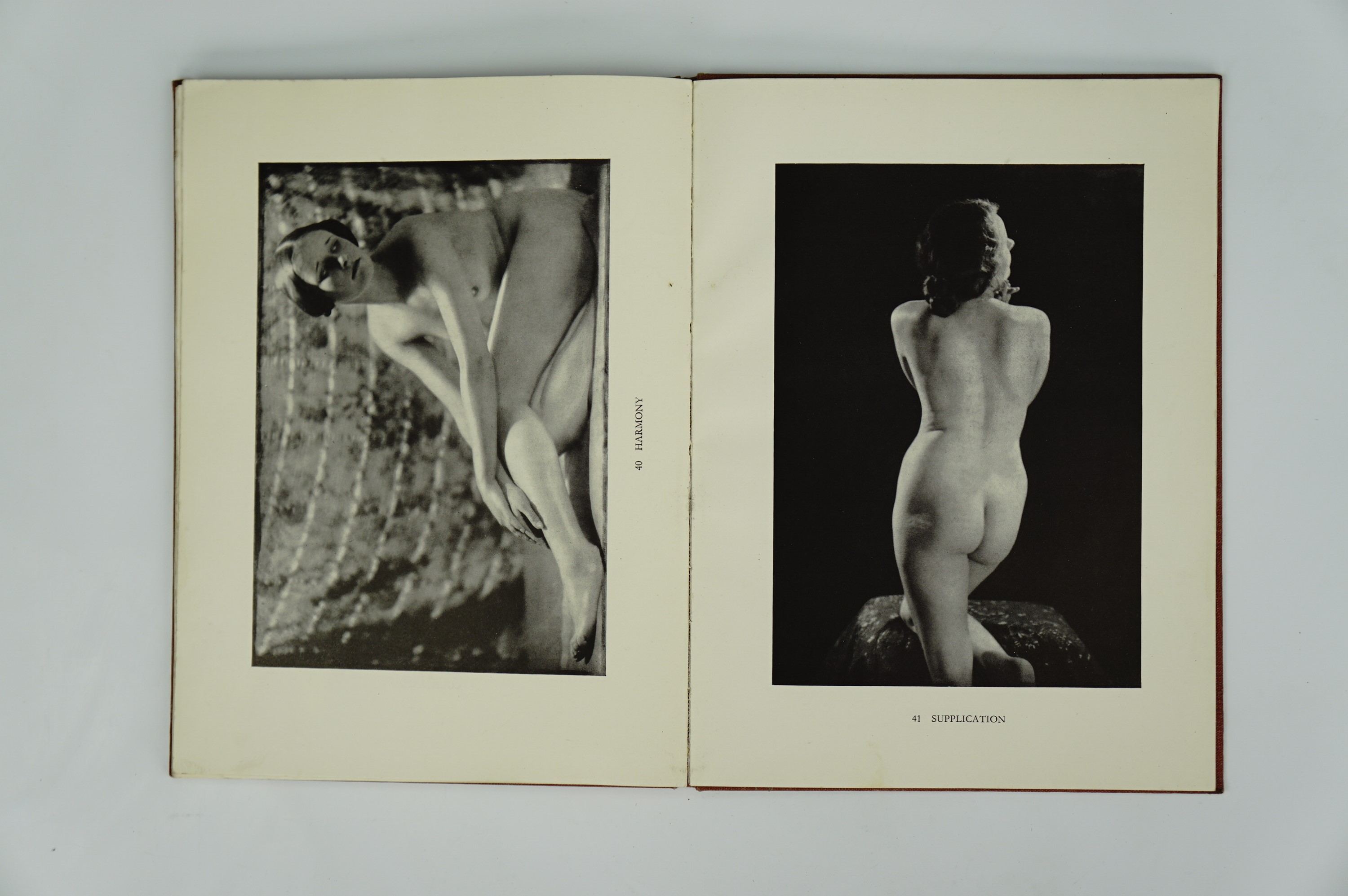 The Beauty of the Female Form. 48 photographic studies by Bertram Park and Yvonne Gregory. With - Image 2 of 2
