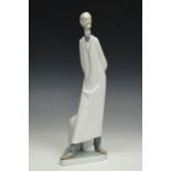 A Lladro figurine 'The Doctor', 36 cm