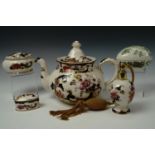 Four items of Mason's Mandalay ware including teapot, scent atomizer, two lidded boxes and an oval